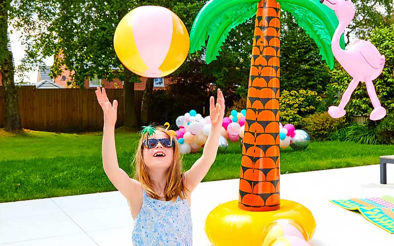 30 Summer Party Games the Whole Family Will Love