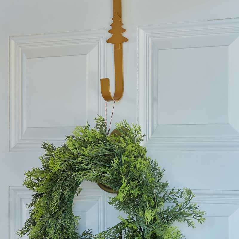 Gold Metal Christmas Tree Wreath Hanger - 30cm – product image 1