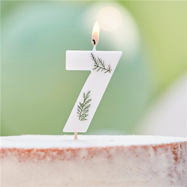 Number 7 Leaf Foliage Candle – product image 2