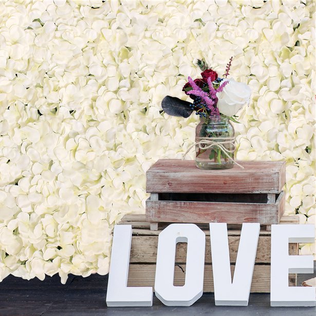 Cream Hydrangea Flower Wall - 40 x 60cm – product image 4