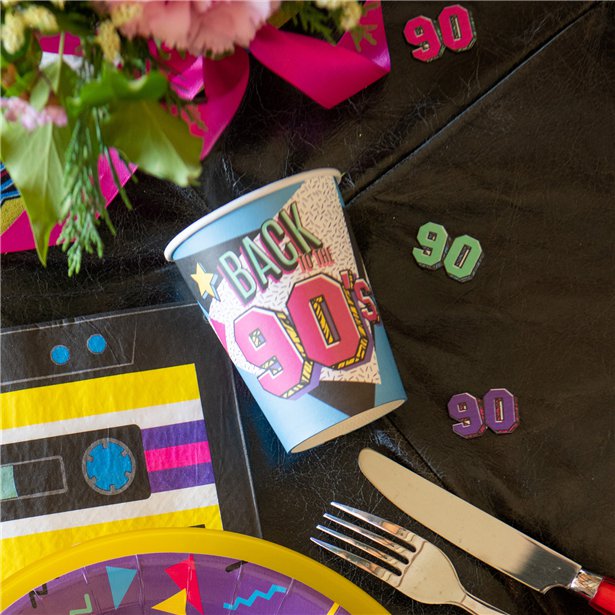 90's Paper Cups - 270ml (10pk) – product image 2
