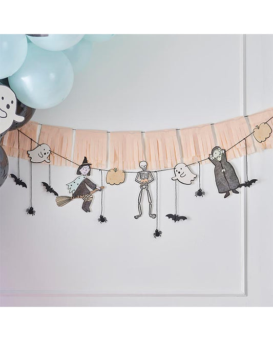 Paper Bunting with Streamers & Characters