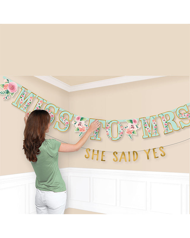 Mint To Be Jumbo Letter Banner (2pk)